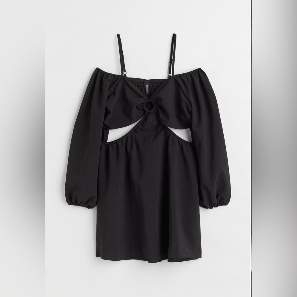 H&M+ Short Cut-out Dress